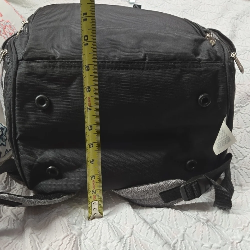Fisher-Price 15 pockets